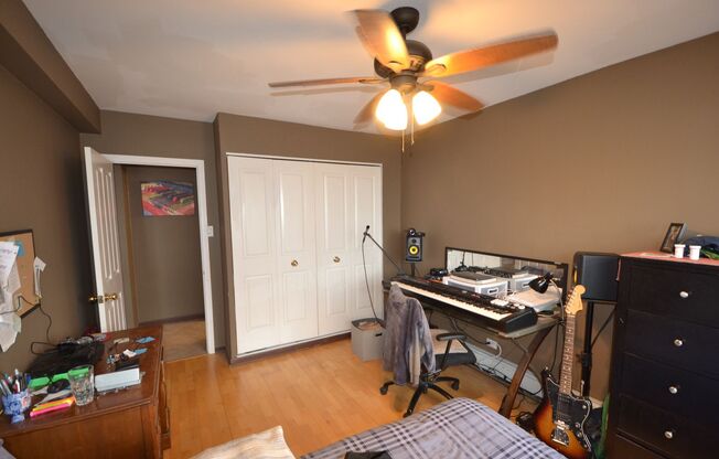 1 bed, 1 bath, 750 sqft, $1,875, Unit 418-1312