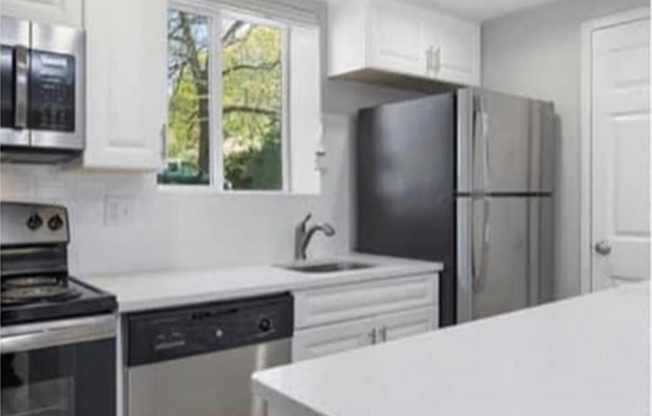 110 W EMERSON