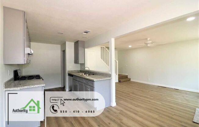 2 beds, 1 bath, 900 sqft, $1,390