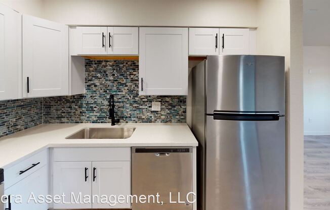 6701 - 6707 E. Cheery Lynn Rd.