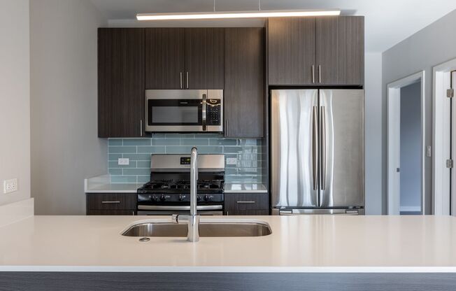 2 beds, 2 baths, 869 sqft, $3,950, Unit 1552-201