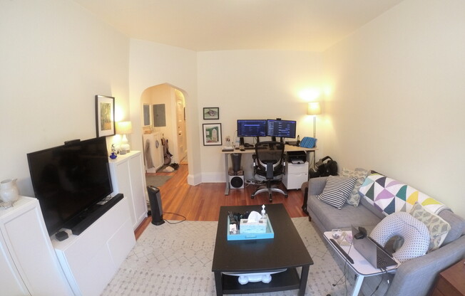 1 bed, 1 bath, , $3,000, Unit 21