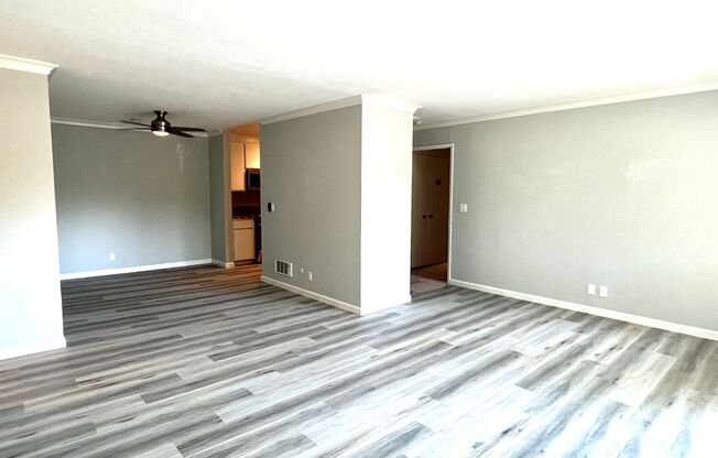 2 beds, 1 bath, 925 sqft, $3,695, Unit 320