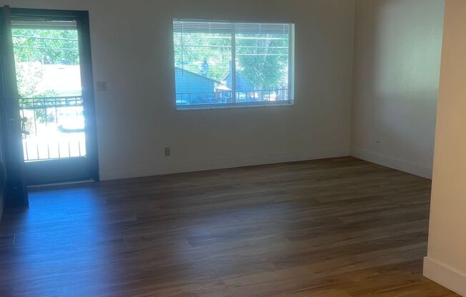 1 bed, 1 bath, 690 sqft, $1,250, Unit 5