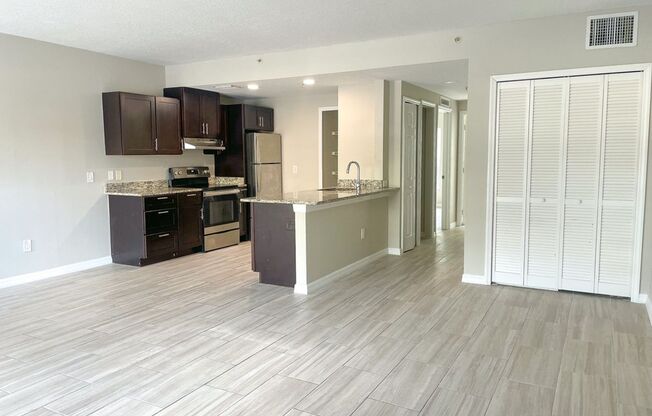 2 beds, 1 bath, $1,495