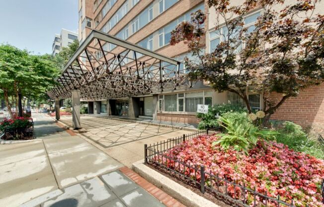 1545 18th Street NW