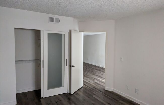 1 bed, 1 bath, 608 sqft, $1,642, Unit 232