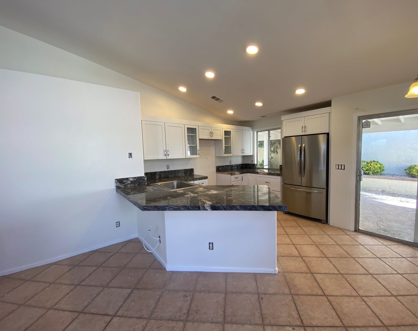 RARE SINGLE-STORY SUMMERLIN HOME. 2/2 + Den.