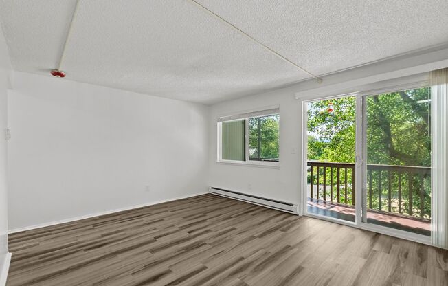 1 bed, 1 bath, 448 sqft, $1,395