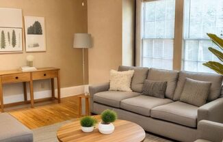 734 Frederica Street