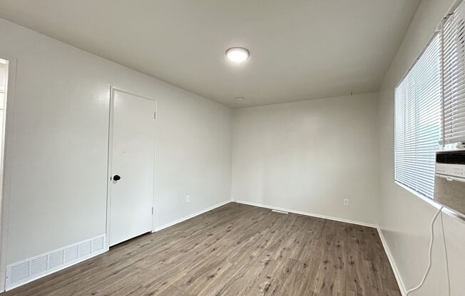 The Cottages at 3440