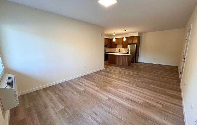 2 beds, 1 bath, $1,875, Unit A207
