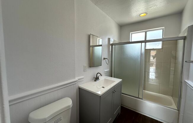 1 bed, 1 bath, 705 sqft, $1,795