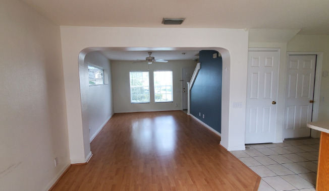 13123 Thoroughbred Loop