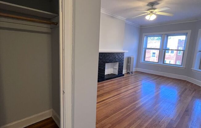 1 bed, 1 bath, 535 sqft, $1,645, Unit 2247-51-2H