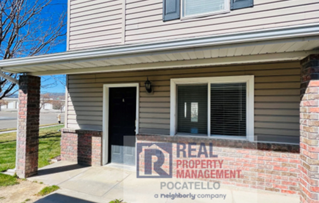 2 beds, 1.5 baths, $1,100