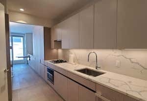 Studio, 1 bath, 500 sqft, $3,200, Unit 5B