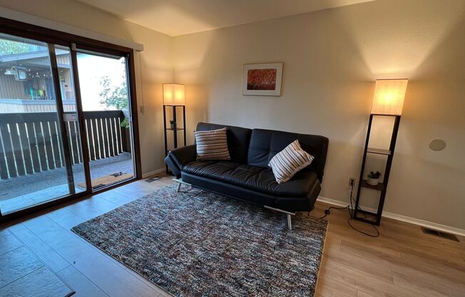 Furnished 2 Bed Top Floor Condo with Garage - Available through April 2025 :)