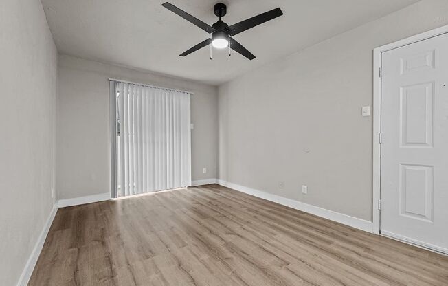 1 bed, 1 bath, 486 sqft, $729, Unit 117