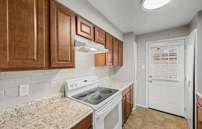 Alexsi Apartments