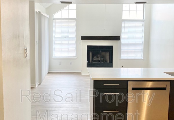 782 WINDBROOK CIR