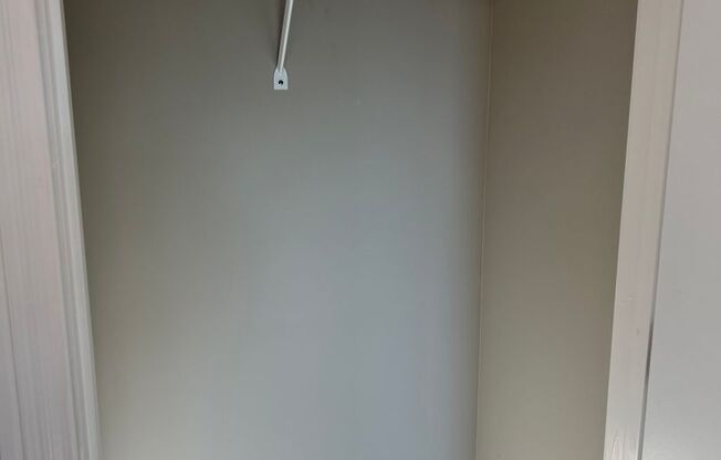 2 beds, 2 baths, 979 sqft, $1,130, Unit 921