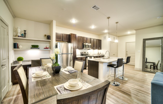 Spacious kitchen, dining area with bar