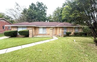 ** 3 bed 2 bath located off Vaughn Rd ** Call 334-366-9198 to schedule a self-tour