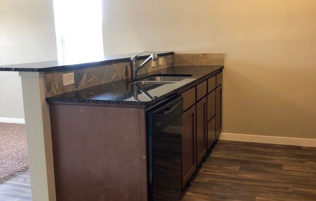 1 bed, 1 bath, 624 sqft, $1,405, Unit 11-201