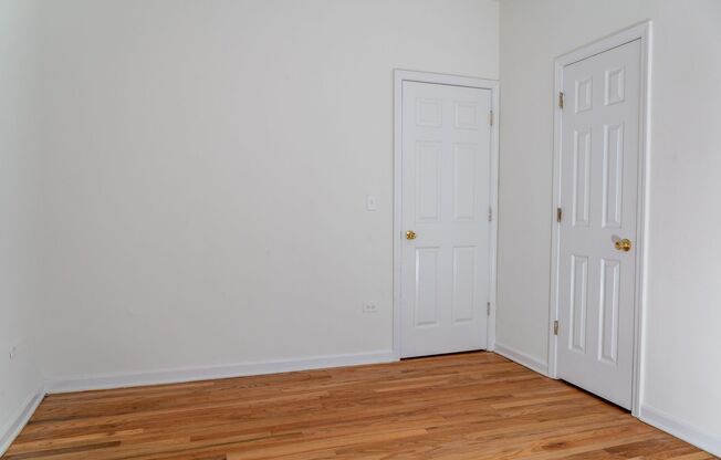 2 beds, 1 bath, 790 sqft, $1,865, Unit 4715-1S