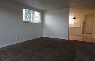 2 beds, 1 bath, 1,100 sqft, $1,500, Unit #A