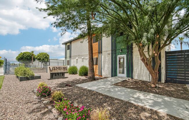 1 bed, 1 bath, 450 sqft, $1,149, Unit 31