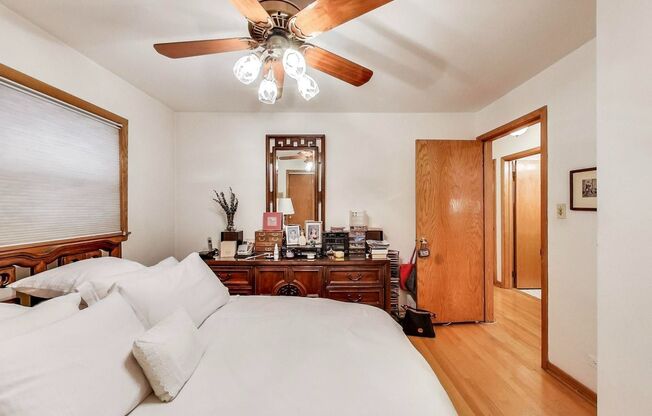 6430 W. Gunnison St.