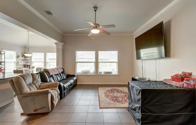 3033 Alta Gigonella - 3/bed 3/bath $1895/mo