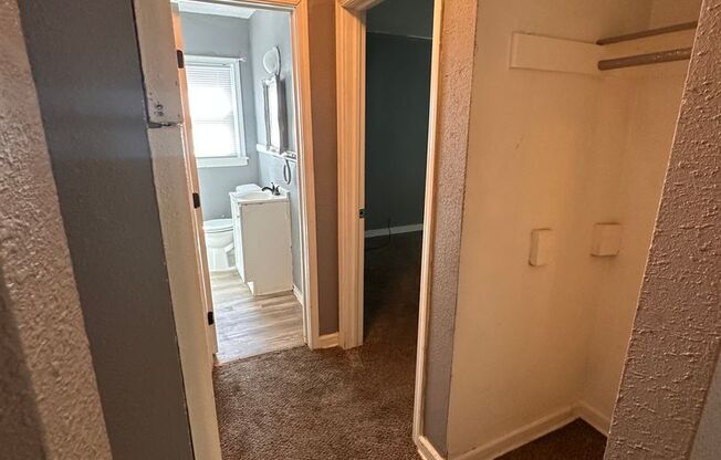 $525 - 1 bed 1 bath - Duplex