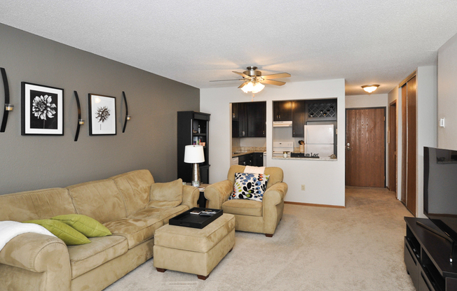 1 bed, 1 bath, 742 sqft, $1,475, Unit 3900118- PR