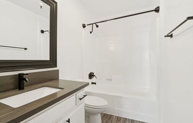 1 bed, 1 bath, 700 sqft, $1,948, Unit 405