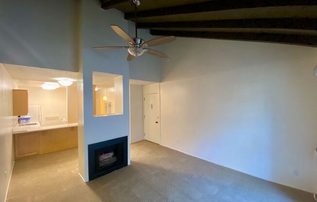 Nice Upper Unit in the Desired Station West!