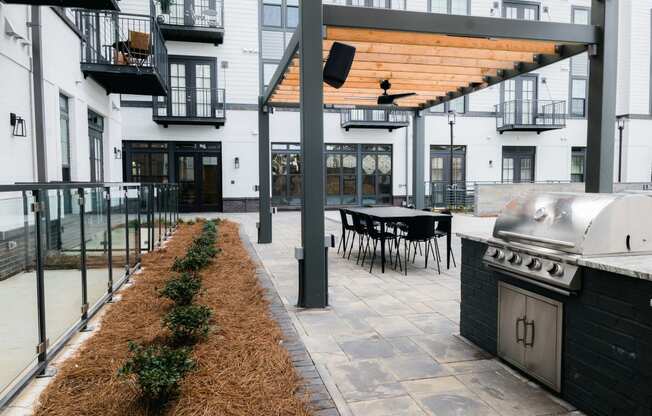 Outdoor Grill With Intimate Seating Area at The Quarter House, Jackson, Mississippi