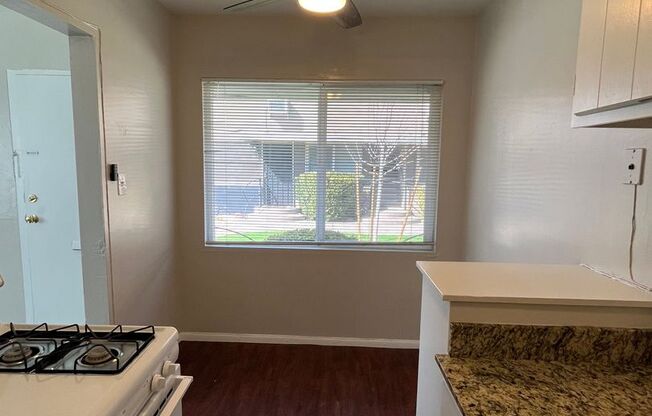 1 bed, 1 bath, 600 sqft, $1,495, Unit 702 MC