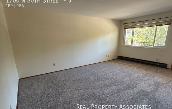 1700 N 80th Street