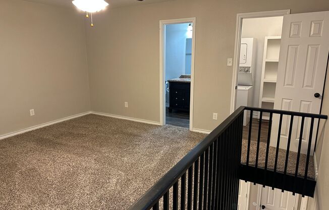 1 bed, 1 bath, $825, Unit 5