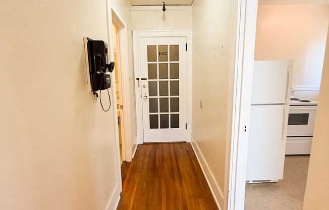 1 bed, 1 bath, 545 sqft, $1,325, Unit 204