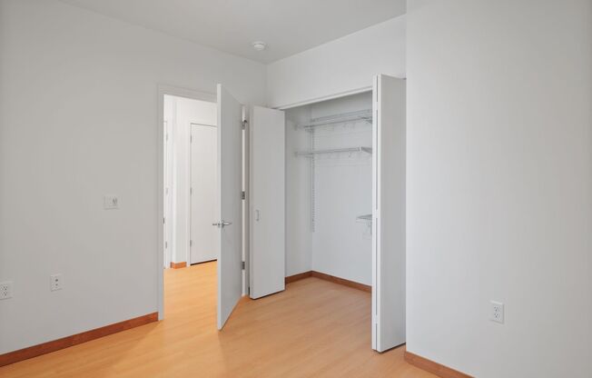 1 bed, 1 bath, 653 sqft, $1,090, Unit B504