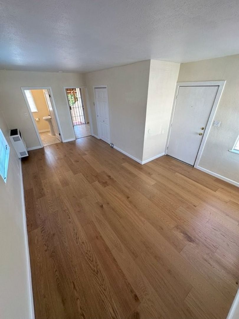Birch St 21436-21446