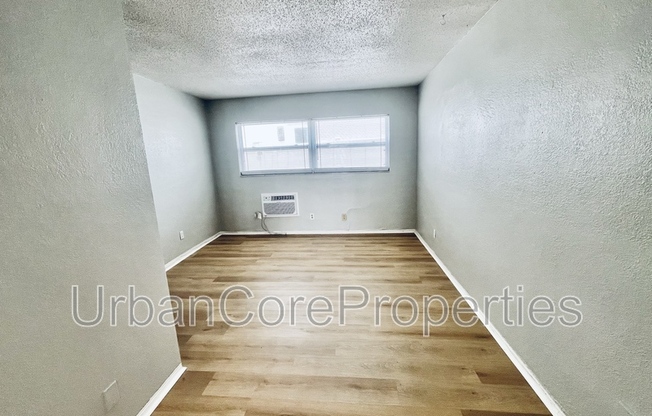 1801 5 ST N