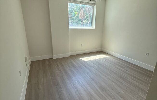 2 beds, 2 baths, 1,032 sqft, $1,675, Unit 203 (Renovated)