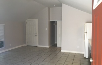 Studio, 1 bath, 500 sqft, $1,225, Unit Unit C