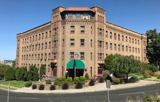 Studio, 1 bath, 510 sqft, $925, Unit 302