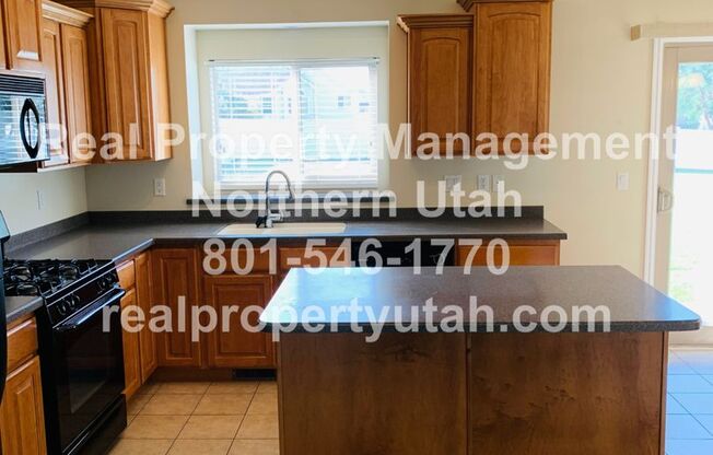 3 beds, 2 baths, $2,150